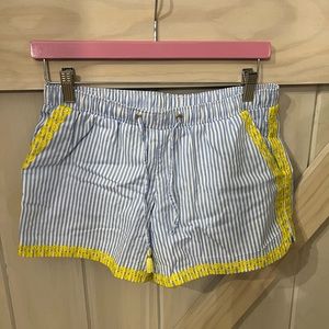 EUC shorts with pockets